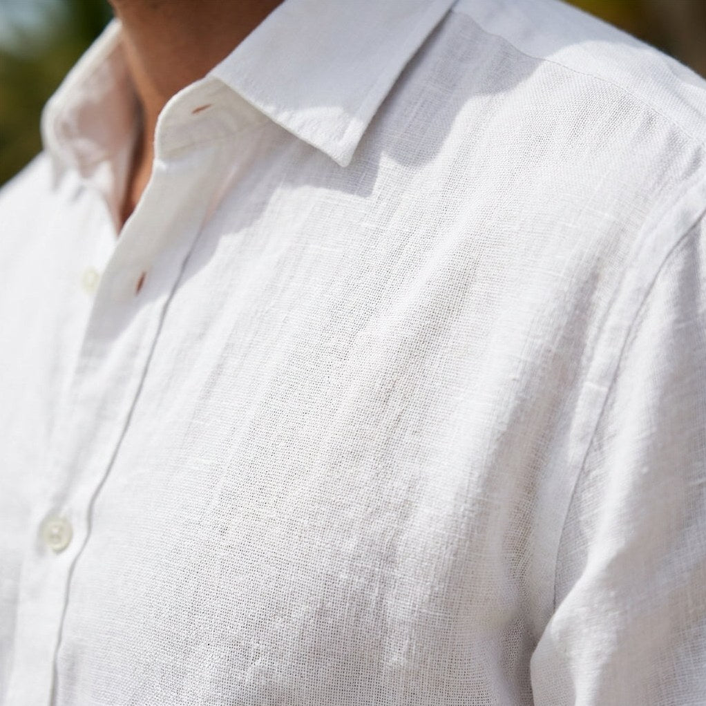 Alentejo — Men's Breathable Linen Shirt – close-up