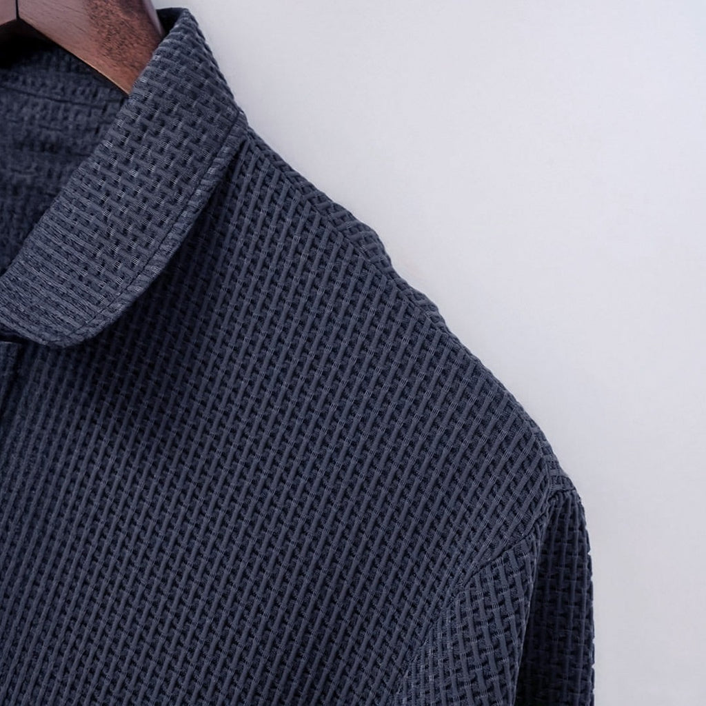Lusso — Men's Long-Sleeve Comfort Polo – detail